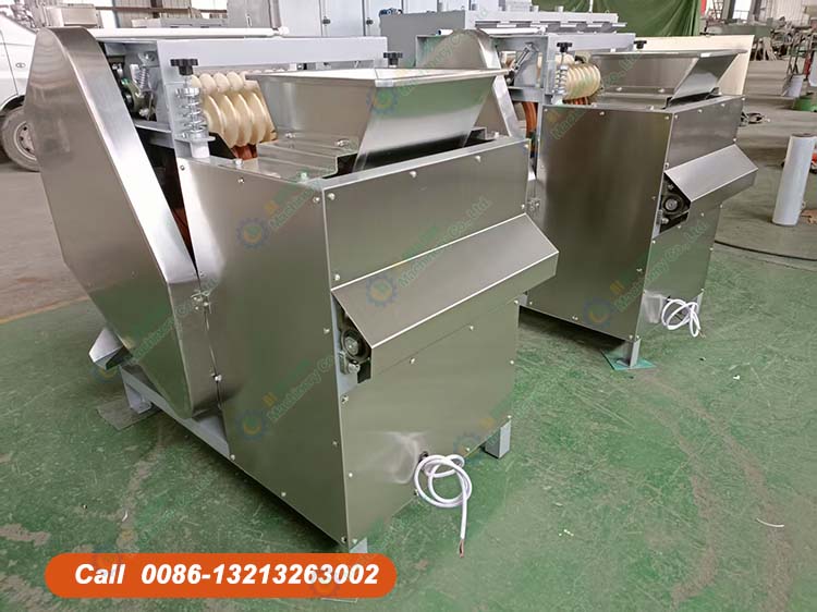 Almond Peeling Machine